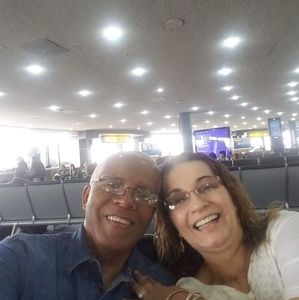 Meet your Posher, Constanza